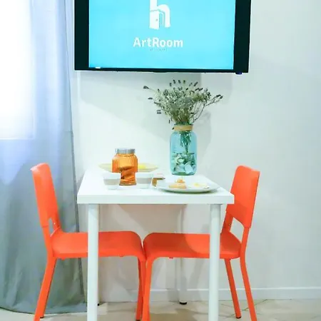 Apartment Artroom *